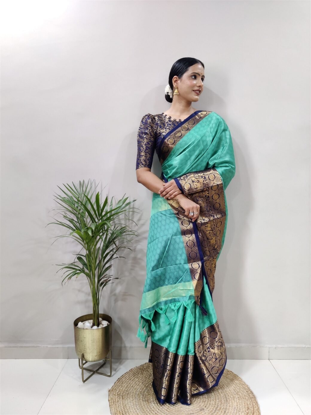 Aqua Blue Colour Cotton Silk Saree For Women's - Image 2